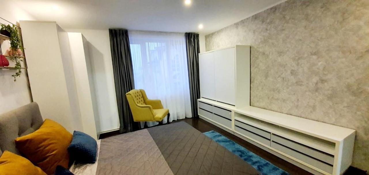 Aparthotel Marasesti Suceava Exterior photo